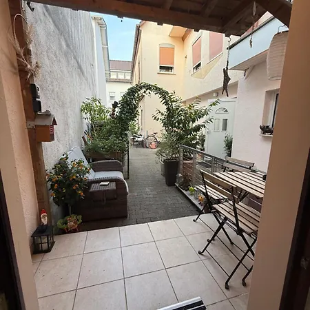Apartment In Bx
